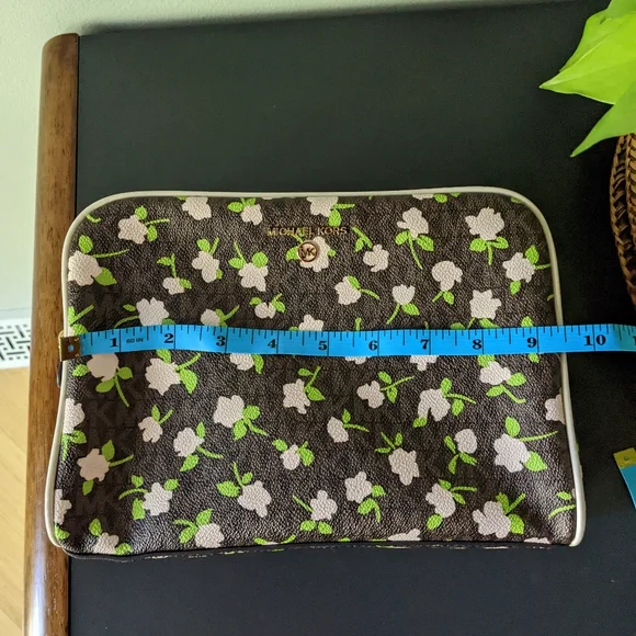 Michael Kors Jet Set Large Zip Travel Cosmetic Pouch Brown Pink Floral Print - Picture 11 of 13